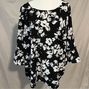 Lane Bryant Blouse Black with white floral Size 18 Flutter sleeve